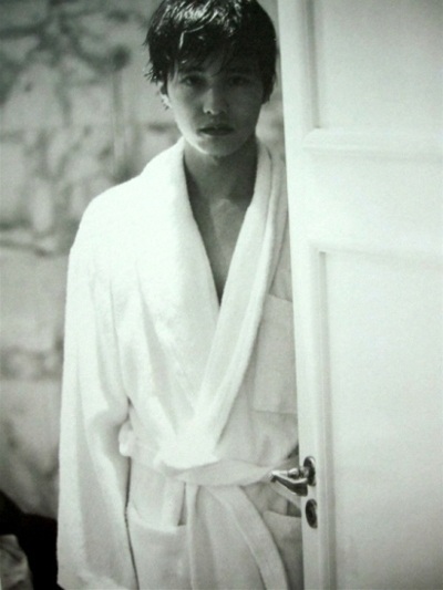 Won Bin nói về những năm “ở ẩn” - 23