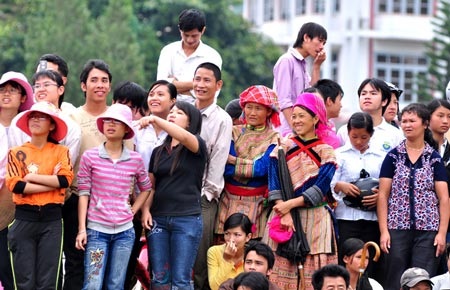 60 kỵ sỹ “chân đất” đọ tài trên núi - 6 60 kỵ sỹ “chân đất” đọ tài trên núi - 6