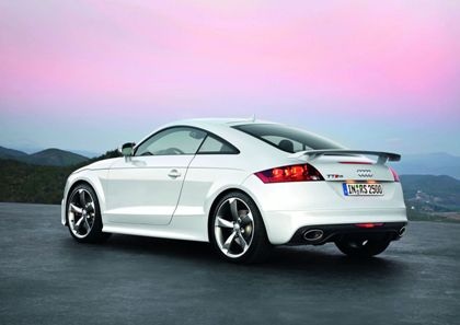 Audi TT RS có giá từ 55.800 euro - 7 Audi TT RS có giá từ 55.800 euro - 7