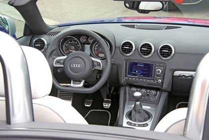 Audi TT RS có giá từ 55.800 euro - 6 Audi TT RS có giá từ 55.800 euro - 6