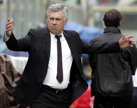 Không lời trách cứ Berlusconi, Ancelotti rời Milan - 2 Không lời trách cứ Berlusconi, Ancelotti rời Milan - 2