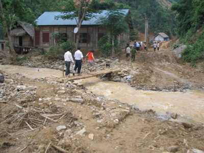 Pa Tý tan hoang sau trận lũ bất ngờ  - 6