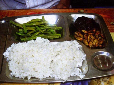 Những loại thức ăn “hỡi ôi” chỉ có ở cơm bụi - 1 Những loại thức ăn “hỡi ôi” chỉ có ở cơm bụi - 1