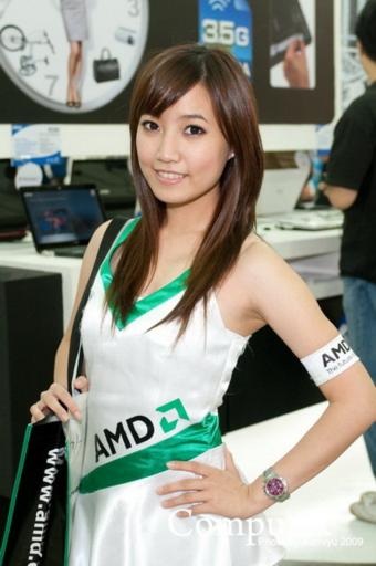 “Chân dài” khuấy động triển lãm Computex 2009 - 13 “Chân dài” khuấy động triển lãm Computex 2009 - 13