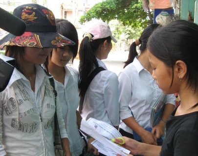 Những suất cơm nghĩa tình cho thí sinh nghèo - 1 Những suất cơm nghĩa tình cho thí sinh nghèo - 1