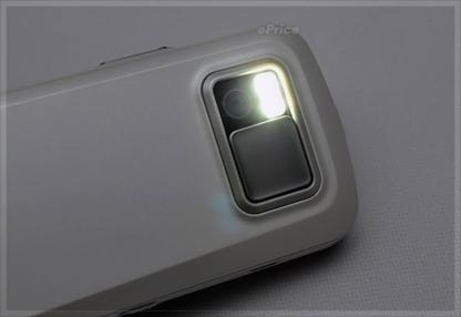 Nokia N97 “tay trong tay” cùng người đẹp  - 21