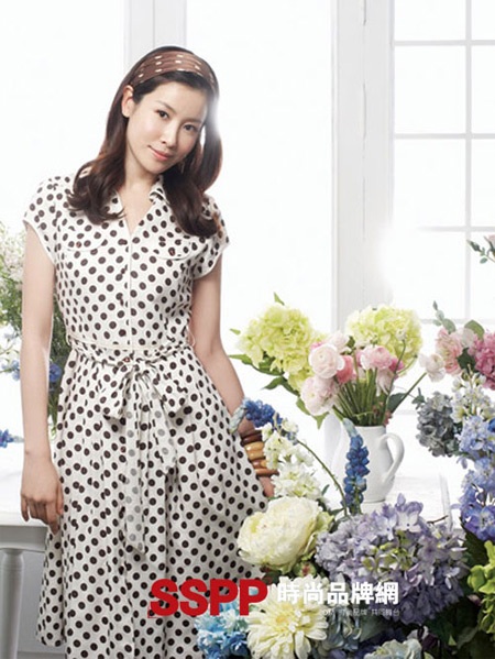 “Đại úy Na” làm người mẫu - 2 “Đại úy Na” làm người mẫu - 2