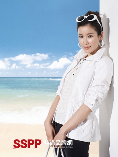 “Đại úy Na” làm người mẫu - 8 “Đại úy Na” làm người mẫu - 8