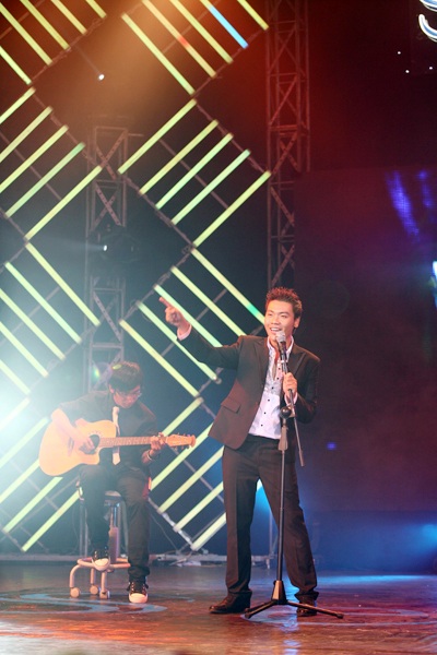 Thủy Tiên khoe chân dài trong đêm “Thế giới Vpop” - 13