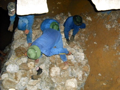 Đêm trắng vá đường ray - 6