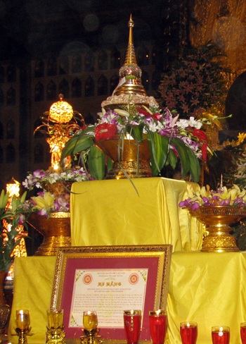 Ngọc xá lợi đã đến ngôi chùa lớn nhất Việt Nam - 8