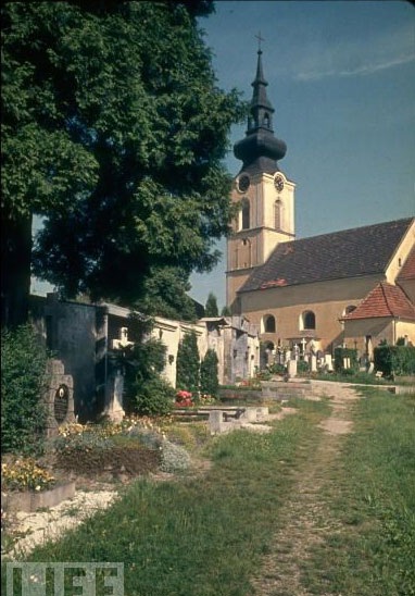 Chùm ảnh: Trùm phát xít thuở “cơ hàn” - 4