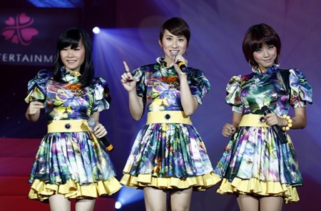 Nhiều “sao” cùng Mỹ Tâm “Nâng bước ngày mai” - 6