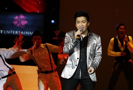 Nhiều “sao” cùng Mỹ Tâm “Nâng bước ngày mai” - 9