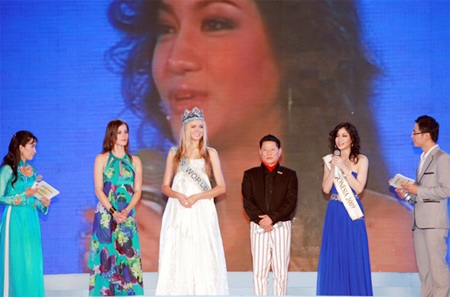 Tân hoa hậu Indonesia thướt tha ở Nha Trang - 8