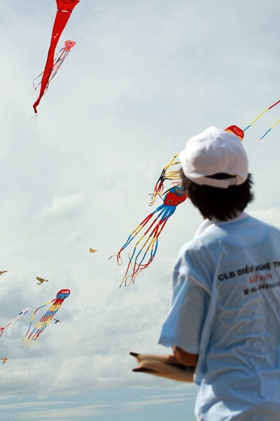 Festival biển 2009 sặc sỡ những cánh diều - 4 Festival biển 2009 sặc sỡ những cánh diều - 4