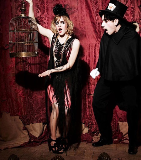 Sao teen Emma Watson “quậy” trên Vogue - 12