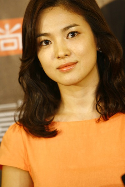 “Cận cảnh” Song Hye Kyo xinh đẹp tại Bắc Kinh - 7 “Cận cảnh” Song Hye Kyo xinh đẹp tại Bắc Kinh - 7