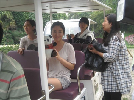 “Cận cảnh” Song Hye Kyo xinh đẹp tại Bắc Kinh - 19 “Cận cảnh” Song Hye Kyo xinh đẹp tại Bắc Kinh - 19