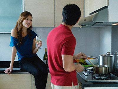 Ở nhà làm “ô sin”  - 1