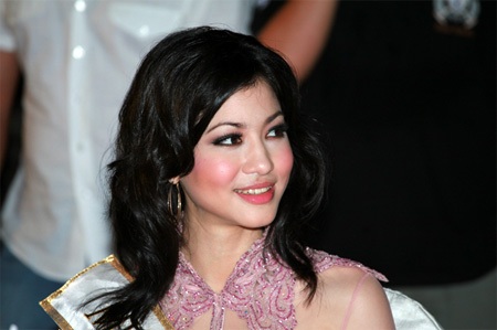 Các hoa hậu “đọ sắc” tại Gala Dinner Nha Trang - 7