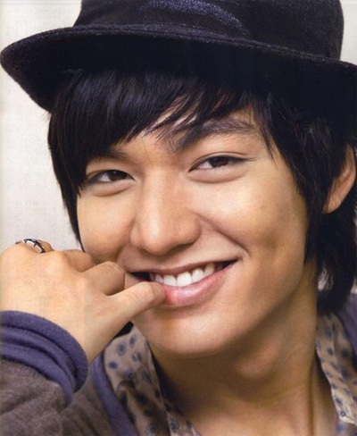 Lee Min Ho trải qua ca phẫu thuật chân - 1 Lee Min Ho trải qua ca phẫu thuật chân - 1