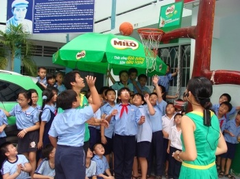 Bổ sung dưỡng chất giúp trẻ học tập, vui chơi và vận động - 1