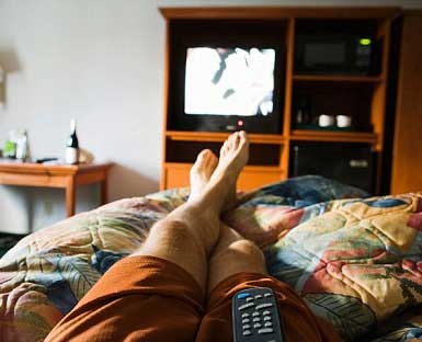 Ngủ không ngon là do xem tivi - 1 Ngủ không ngon là do xem tivi - 1