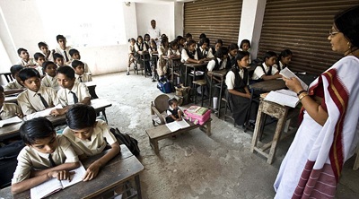 Thiếu nữ “tí hon” nhất thế giới - 3 Thiếu nữ “tí hon” nhất thế giới - 3