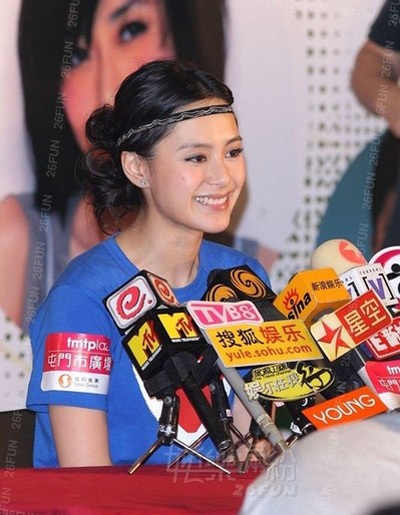 Chung Hân Đồng: “Lời xin lỗi của Trần Quán Hy quá trễ” - 11