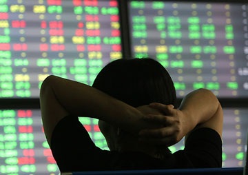 Nhà đầu tư xả blue-chips, Vn-Index giảm gần 12 điểm - 1 Nhà đầu tư xả blue-chips, Vn-Index giảm gần 12 điểm - 1