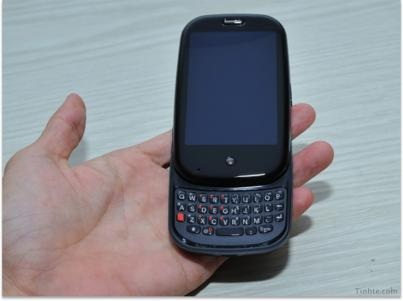 Palm Pre “dừng chân” ở Việt Nam với giá 14 triệu đồng - 16