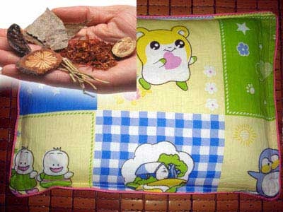 Gối thảo dược - Mất tiền mua thêm bệnh cho trẻ - 1