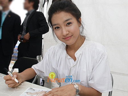 Kim So Eun dễ thương sẽ “lột xác” trong phim mới - 19