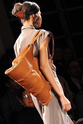 BST giày dép/ túi xách Bottega Veneta - 17