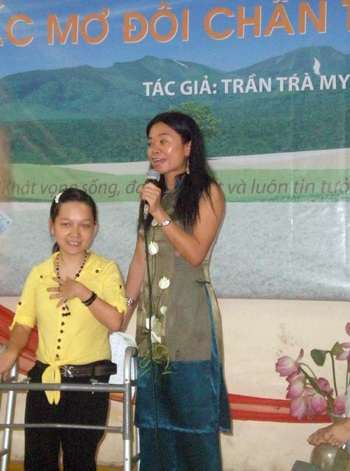 “Giấc mơ đôi chân thiên thần” đã ra mắt - 1 “Giấc mơ đôi chân thiên thần” đã ra mắt - 1