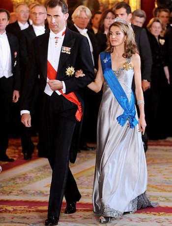 Vẻ đẹp kiêu sa của Công nương Tây Ban Nha - 4