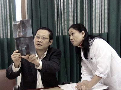 Người đàn ông đông con nhất Việt Nam - 1 Người đàn ông đông con nhất Việt Nam - 1