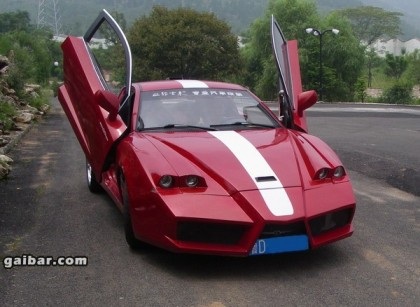 “Hô biến” xe Trung Quốc thành Ferrari Enzo - 11