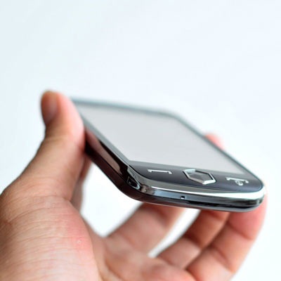 Samsung Omnia 2 “diện kiến” người dùng Việt Nam - 3