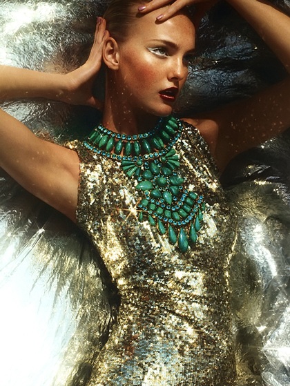 Caroline Trentini: Siêu mẫu không bao giờ tốn tiền mua quần áo - 2 Caroline Trentini: Siêu mẫu không bao giờ tốn tiền mua quần áo - 2