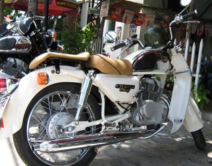 Câu lạc bộ “Hoàng tử đen” miền Tây - 4