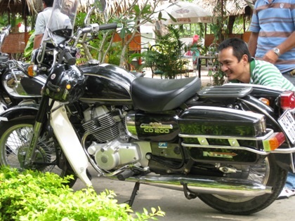 Câu lạc bộ “Hoàng tử đen” miền Tây - 6