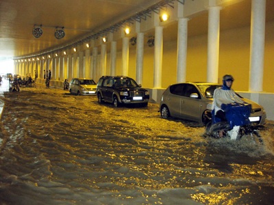 Hầm đường bộ hiện đại nhất Việt Nam thành “bể bơi” - 17 Hầm đường bộ hiện đại nhất Việt Nam thành “bể bơi” - 17