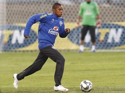 Yếu thế trong vụ Ribery, Barca chuyển hướng sang Robinho - 2 Yếu thế trong vụ Ribery, Barca chuyển hướng sang Robinho - 2