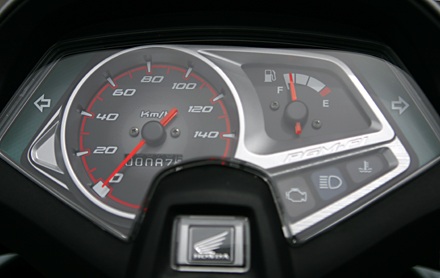 Air Blade FI - Nhiều cải tiến - 3