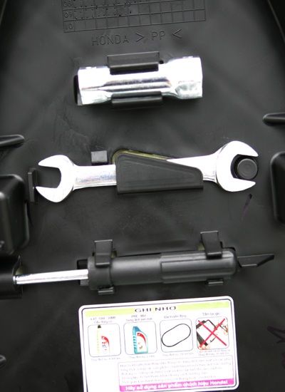 Air Blade FI - Nhiều cải tiến - 17