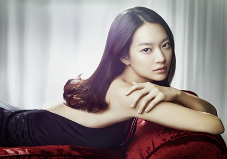 Shin Min Ah hóa thân thành các biểu tượng điện ảnh - 5 Shin Min Ah hóa thân thành các biểu tượng điện ảnh - 5