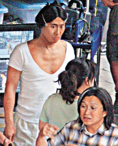 “Thiên vương” Lê Minh... giả gái - 2 “Thiên vương” Lê Minh... giả gái - 2