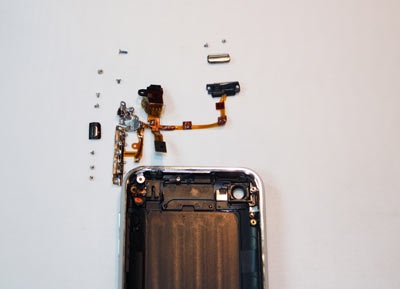 “Mổ xẻ” iPhone 3G S - 13